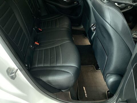 Mercedes-Benz GLC 2.0 GLC220d AMG Line (Premium) SUV 5dr Diesel G-Tronic+ 4MATIC Euro 6 (s/s) 19