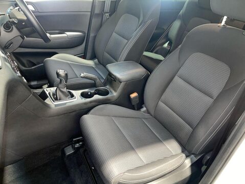 Kia Sportage 1.6 GDi 2 GPF SUV 5dr Petrol Manual Euro 6 (s/s) (130 bhp) Alloys 16