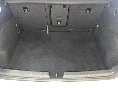 Volkswagen ID.3 Pro Performance 58kWh Business Hatchback 5dr Electric Auto (204 ps) Cruise 11