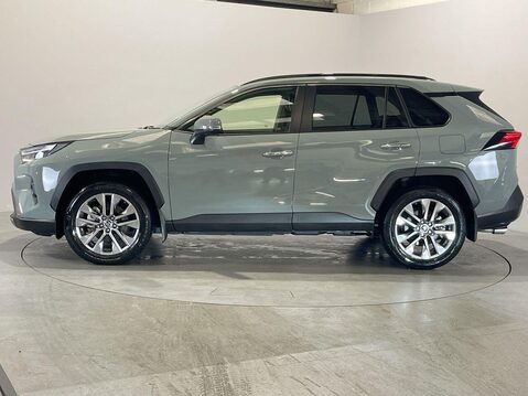 Toyota Rav4 2.5 VVT-h GPF Excel SUV 5dr Petrol Hybrid CVT Euro 6 (s/s) (218 ps) Reverse 5