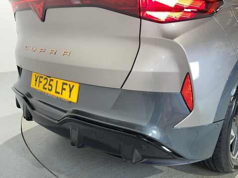 Cupra Tavascan 77kWh V1 SUV Coupe 5dr Electric Auto (286 ps) 1 Owner - Sensors - Sat Nav 13