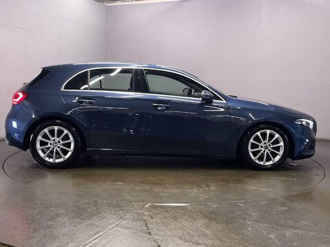 Mercedes-Benz A Class 1.3 A180 Sport (Executive) Hatchback 5dr Petrol Manual Euro 6 (s/s) (136 ps 9