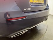 Mercedes-Benz A Class 1.3 A180 Sport (Executive) Hatchback 5dr Petrol Manual Euro 6 (s/s) (136 ps 14