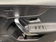 Mercedes-Benz A Class 1.3 A180 Sport (Executive) Hatchback 5dr Petrol Manual Euro 6 (s/s) (136 ps 25