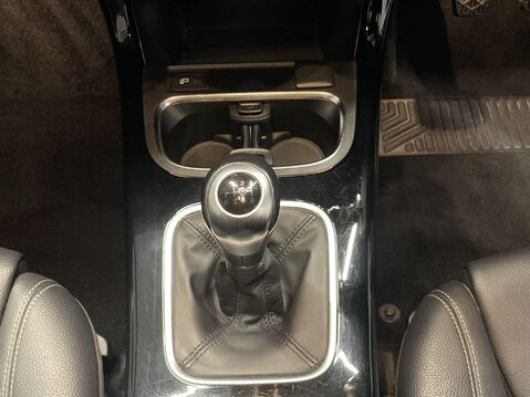 Mercedes-Benz A Class 1.3 A180 Sport (Executive) Hatchback 5dr Petrol Manual Euro 6 (s/s) (136 ps 20