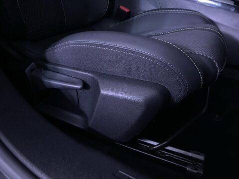 Peugeot 2008 1.2 HYBRID GT SUV 5dr Petrol Hybrid e-DSC6 Euro 6 (s/s) (136 ps) 1 Owner - 26