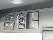 Land Rover Defender 3.0 D250 MHEV X-Dynamic HSE SUV 3dr Diesel Auto 4WD Euro 6 (s/s) (250 ps) R 7