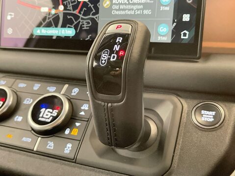 Land Rover Defender 3.0 D250 MHEV X-Dynamic HSE SUV 3dr Diesel Auto 4WD Euro 6 (s/s) (250 ps) R 13