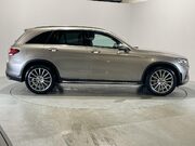 Mercedes-Benz GLC 2.0 GLC300d AMG Line (Premium) SUV 5dr Diesel G-Tronic+ 4MATIC Euro 6 (s/s) 9