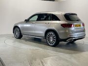 Mercedes-Benz GLC 2.0 GLC300d AMG Line (Premium) SUV 5dr Diesel G-Tronic+ 4MATIC Euro 6 (s/s) 6
