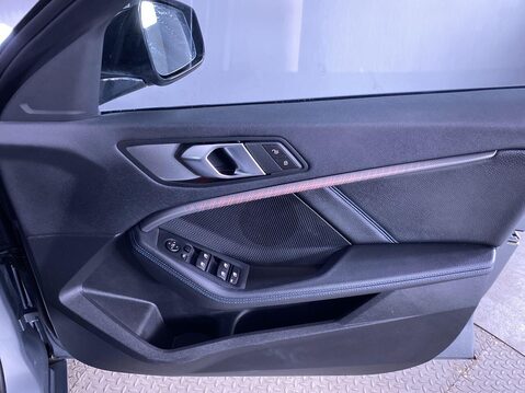 BMW 1 Series 1.5 116d M Sport (LCP) Hatchback 5dr Diesel DCT Euro 6 (s/s) (116 ps) 27