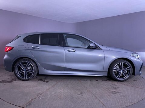 BMW 1 Series 1.5 116d M Sport (LCP) Hatchback 5dr Diesel DCT Euro 6 (s/s) (116 ps) 9