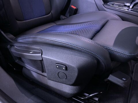 BMW 1 Series 1.5 116d M Sport (LCP) Hatchback 5dr Diesel DCT Euro 6 (s/s) (116 ps) 26