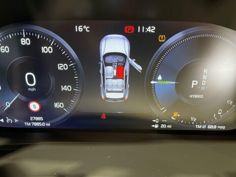 Volvo XC40 1.5h T4 Recharge 10.7kWh Core SUV 5dr Petrol Plug-in Hybrid Auto Euro 6 (s/ 24