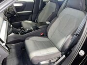 Volvo XC40 1.5h T4 Recharge 10.7kWh Core SUV 5dr Petrol Plug-in Hybrid Auto Euro 6 (s/ 16