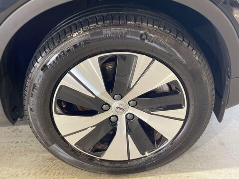 Volvo XC40 1.5h T4 Recharge 10.7kWh Core SUV 5dr Petrol Plug-in Hybrid Auto Euro 6 (s/ 11