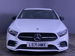 Mercedes-Benz A Class 2.0 A180d AMG Line Edition (Executive) Hatchback 5dr Diesel 8G-DCT Euro 6 (