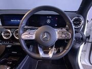 Mercedes-Benz A Class 2.0 A180d AMG Line Edition (Executive) Hatchback 5dr Diesel 8G-DCT Euro 6 ( 16