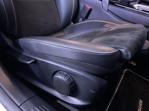 Mercedes-Benz A Class 2.0 A180d AMG Line Edition (Executive) Hatchback 5dr Diesel 8G-DCT Euro 6 ( 26