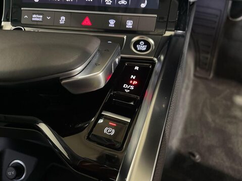 Audi E-Tron 55 Technik Sportback 5dr Electric Auto quattro 95kWh (11kW Charger) (408 ps 19