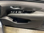 Hyundai TUCSON 1.6 T-GDi SE Connect SUV 5dr Petrol Manual Euro 6 (s/s) (150 ps) DAB Radio 24