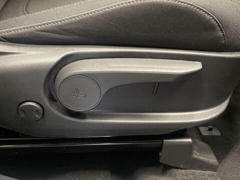 Hyundai TUCSON 1.6 T-GDi SE Connect SUV 5dr Petrol Manual Euro 6 (s/s) (150 ps) DAB Radio 23