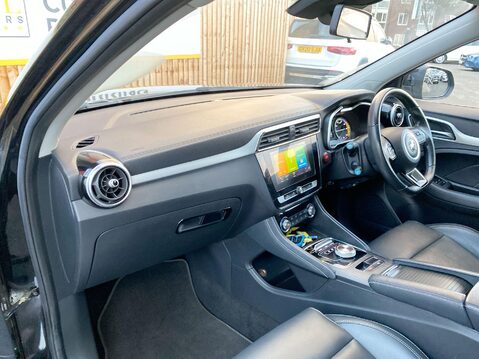 MG ZS 44.5kWh Exclusive SUV 5dr Electric Auto (143 ps) Parking Sensors - Alloys 7
