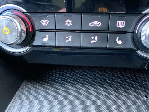 MG ZS 44.5kWh Exclusive SUV 5dr Electric Auto (143 ps) Parking Sensors - Alloys 15