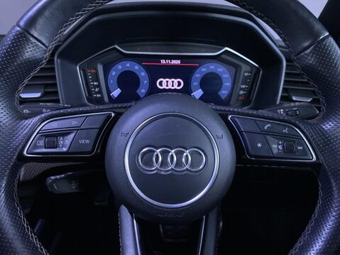 Audi A1 1.0 TFSI 25 Black Edition Sportback 5dr Petrol S Tronic Euro 6 (s/s) (95 ps 22
