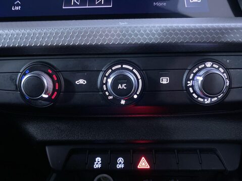 Audi A1 1.0 TFSI 25 Black Edition Sportback 5dr Petrol S Tronic Euro 6 (s/s) (95 ps 31