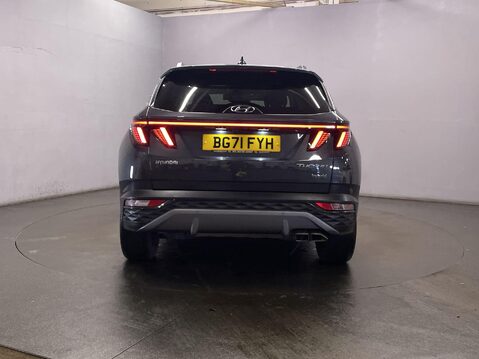 Hyundai TUCSON 1.6 h T-GDi Premium SUV 5dr Petrol Hybrid Auto Euro 6 (s/s) (230 ps) Cruise 7