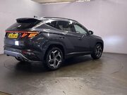 Hyundai TUCSON 1.6 h T-GDi Premium SUV 5dr Petrol Hybrid Auto Euro 6 (s/s) (230 ps) Cruise 8