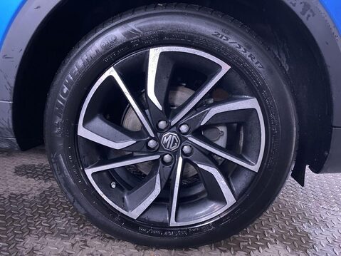 MG ZS 1.5 VTi-TECH Exclusive SUV 5dr Petrol Manual Euro 6 (s/s) (106 ps) 12