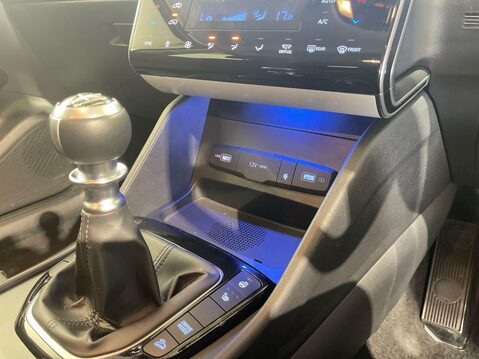 Hyundai TUCSON 1.6 T-GDi Premium SUV 5dr Petrol Manual Euro 6 (s/s) (150 ps) Sat Nav - Cru 22