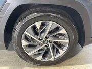 Hyundai TUCSON 1.6 T-GDi Premium SUV 5dr Petrol Manual Euro 6 (s/s) (150 ps) Sat Nav - Cru 11