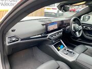 BMW 2 Series 2.0 220i M Sport Coupe 2dr Petrol Auto Euro 6 (s/s) (184 ps) Sensors - Sat 9