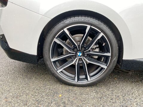 BMW 2 Series 2.0 220i M Sport Coupe 2dr Petrol Auto Euro 6 (s/s) (184 ps) Sensors - Sat 4