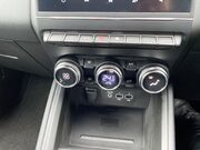 Renault Clio 1.6 E-TECH Evolution Hatchback 5dr Petrol Hybrid Auto Euro 6 (s/s) (145 ps) 18