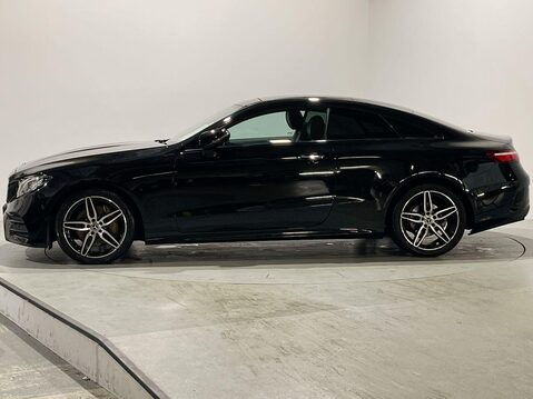 Mercedes-Benz E Class 2.0 E220d AMG Line (Premium) Coupe 2dr Diesel G-Tronic+ Euro 6 (s/s) (194 p 12
