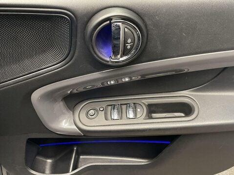 Mini Countryman 2.0 Cooper S Sport SUV 5dr Petrol Manual Euro 6 (s/s) (192 ps) 25