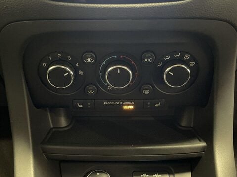 Ford Ka+ 1.2 Ti-VCT Zetec Hatchback 5dr Petrol Manual Euro 6 (s/s) (85 ps) One Owner 26