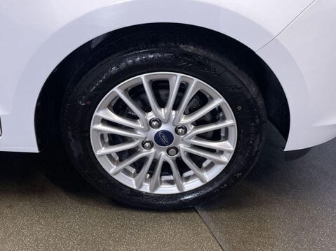 Ford Ka+ 1.2 Ti-VCT Zetec Hatchback 5dr Petrol Manual Euro 6 (s/s) (85 ps) One Owner 12