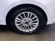 Ford Ka+ 1.2 Ti-VCT Zetec Hatchback 5dr Petrol Manual Euro 6 (s/s) (85 ps) One Owner 12