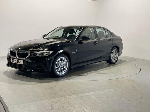 BMW 3 Series 2.0 330e 12kWh SE Pro Saloon 4dr Petrol Plug-in Hybrid Auto Euro 6 (s/s) (2 11