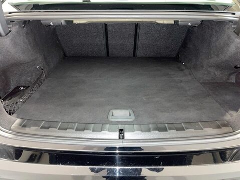 BMW 3 Series 2.0 330e 12kWh SE Pro Saloon 4dr Petrol Plug-in Hybrid Auto Euro 6 (s/s) (2 19