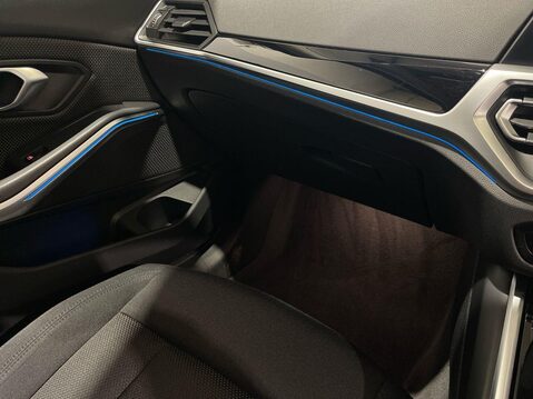 BMW 3 Series 2.0 330e 12kWh SE Pro Saloon 4dr Petrol Plug-in Hybrid Auto Euro 6 (s/s) (2 29