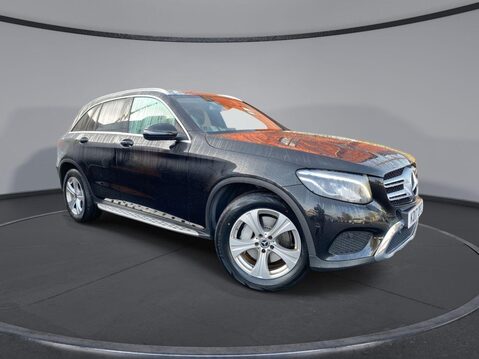 Mercedes-Benz GLC 2.1 GLC250d Sport SUV 5dr Diesel G-Tronic 4MATIC Euro 6 (s/s) (204 ps) Leat 1