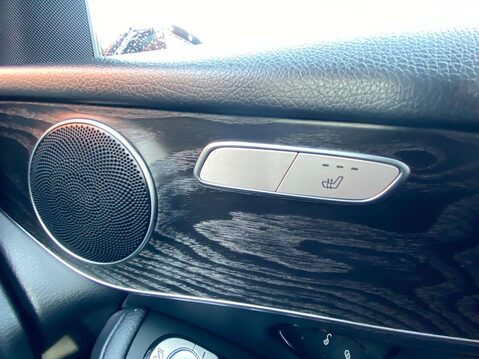 Mercedes-Benz GLC 2.1 GLC250d Sport SUV 5dr Diesel G-Tronic 4MATIC Euro 6 (s/s) (204 ps) Leat 19