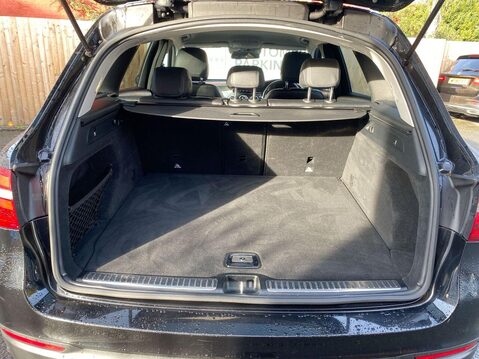 Mercedes-Benz GLC 2.1 GLC250d Sport SUV 5dr Diesel G-Tronic 4MATIC Euro 6 (s/s) (204 ps) Leat 5