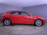 Mercedes-Benz A Class 1.5 A180d Sport (Executive) Hatchback 5dr Diesel 7G-DCT Euro 6 (s/s) (116 p 9